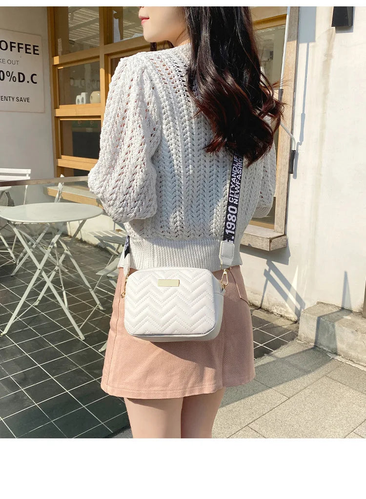 Fashion Solid Color Shoulder Bag Crossbody Bags for Women 2023 Leather Woven Bag Purse Female Designer Bags Handbags Women Bags