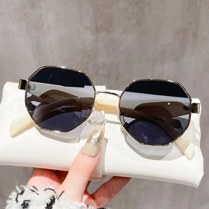 New Retro Sunglasses Women Fashion Polygonal Metal Frame Sunglasses Men Luxury Brand Designer Decorative Sun Glasses Uv400