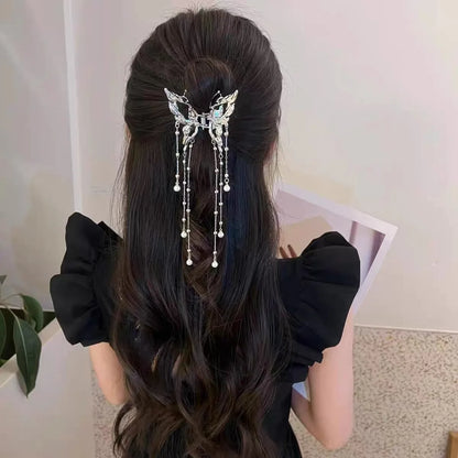 AWAYTR Shark Crab Clips Girls Hairpin Hair Accessories Korean Women Simple Hair Claw Clip Butterfly Pearl Tassel Hair Clip