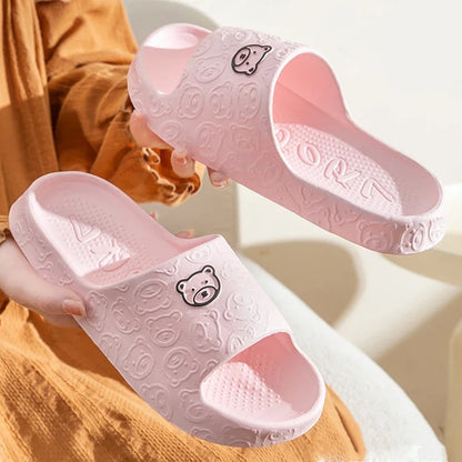 New Fashion Summer Couple Cosy Flat Slides Lithe Thin Soft Sole Sandals For Women Men Slippers Gent Shoes Home Indoor Flip Flops