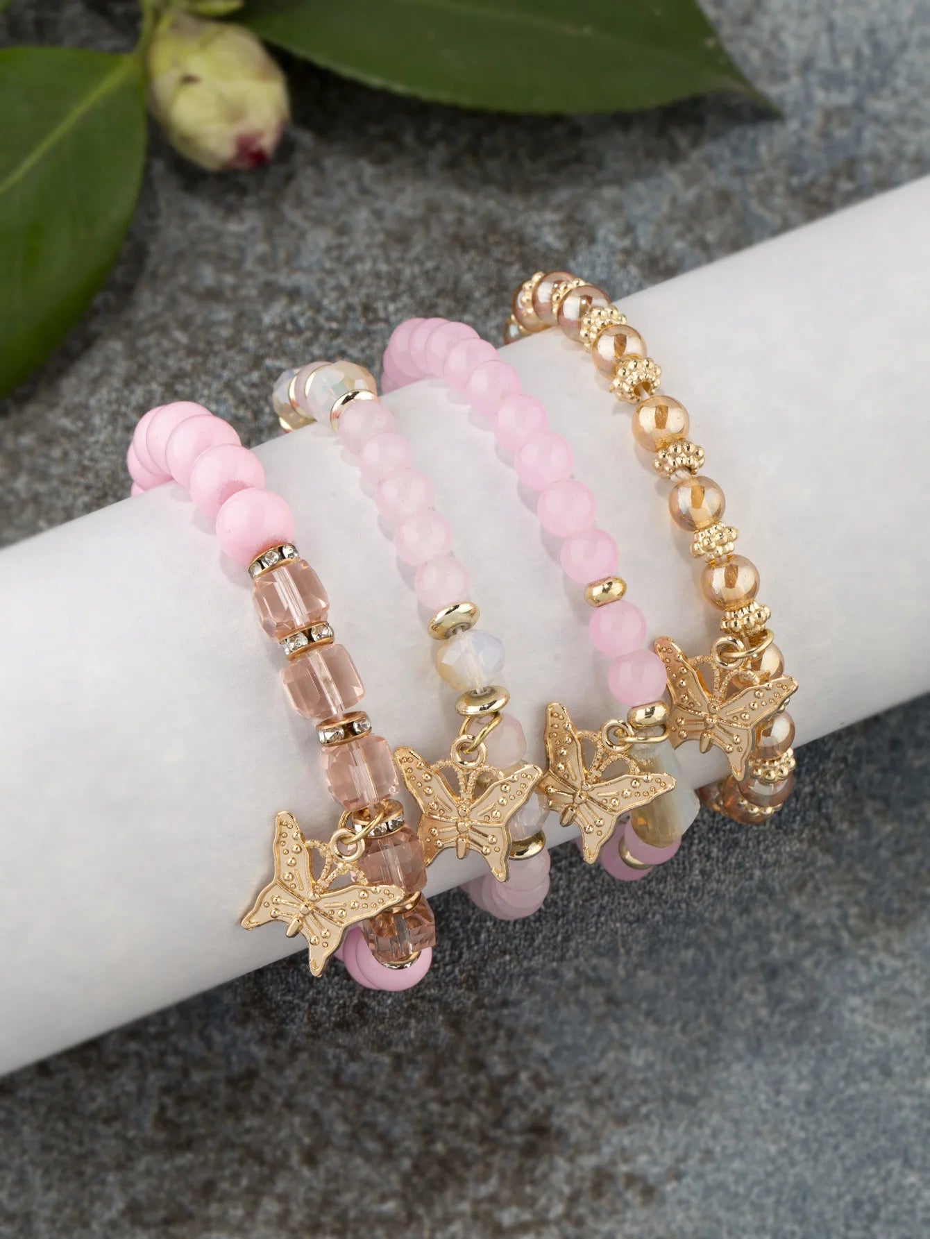 4Pcs Trendy Butterfly Beaded Bracelet Set For Women Pink Acrylic Beads Elastic Chain Bangle Female Bohemian Party Jewelry Gift