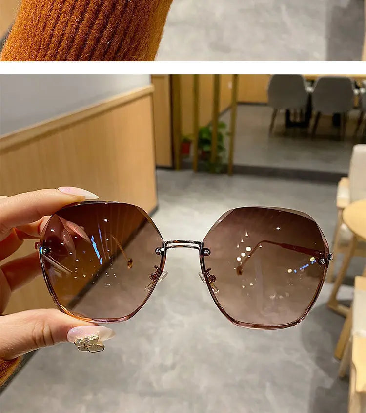 Brand Design 2024 Fashion New Polygonal Metal Sunglasses Retro Ladies Glasses Classic Trend Luxury Driving Travel Eyewear